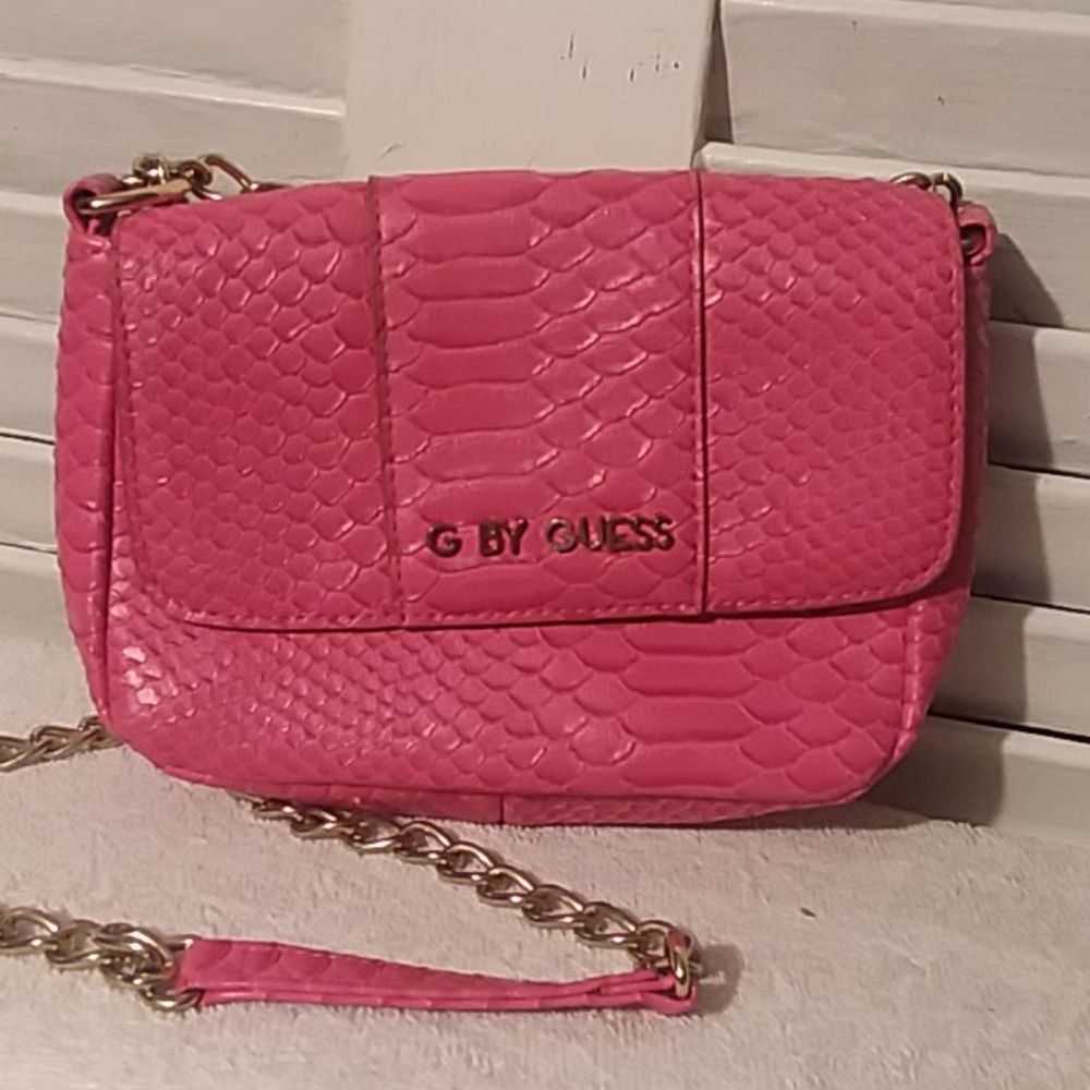 G by Guess Shoulder Bag